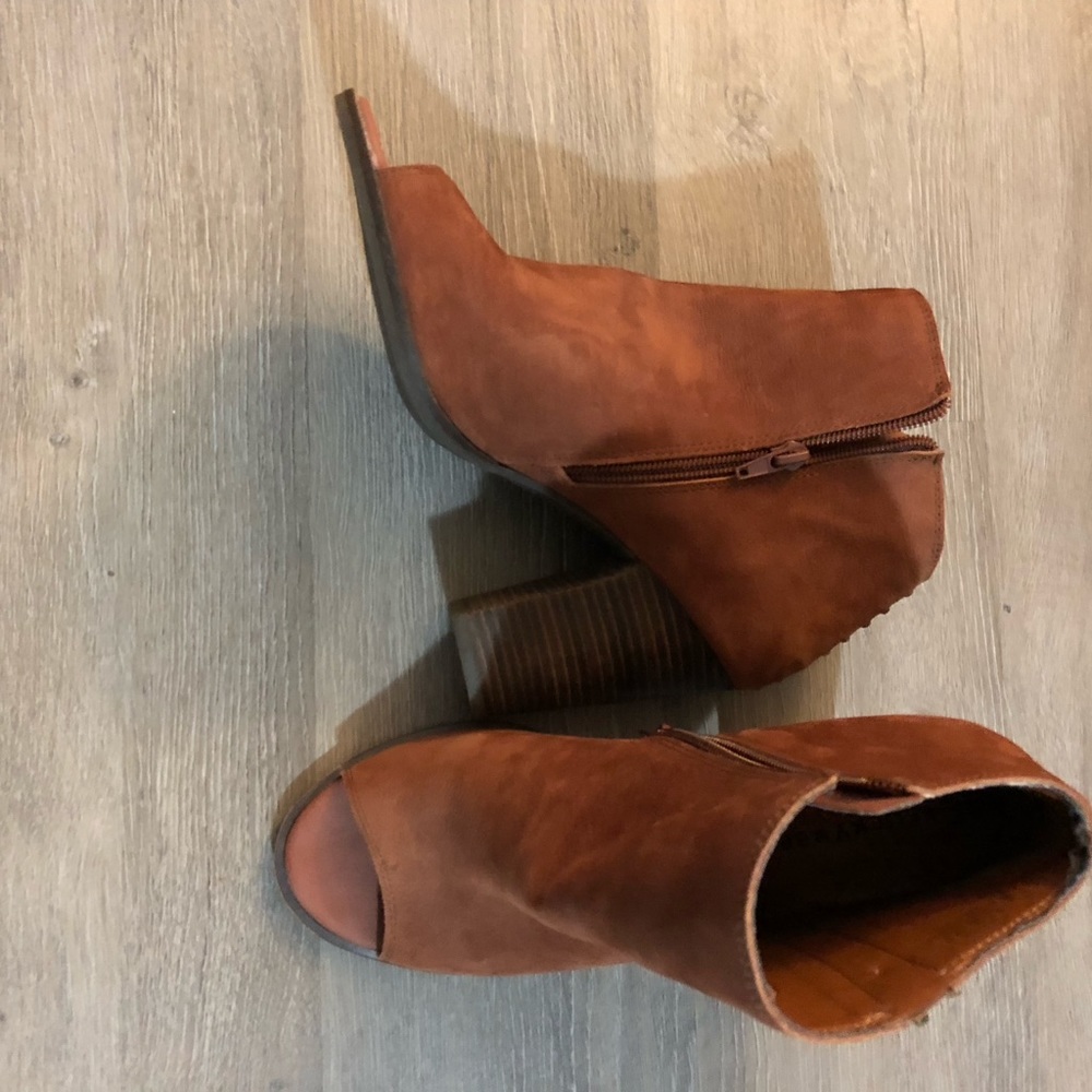 Lucky Brand Copper Brown Women’s Peek Toe Booties, Size 9.5 - Picture 3 of 7